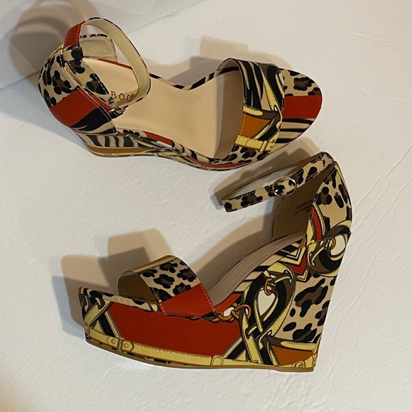 Multi Print Wedge Heel Sandals - Picture 9 of 12
